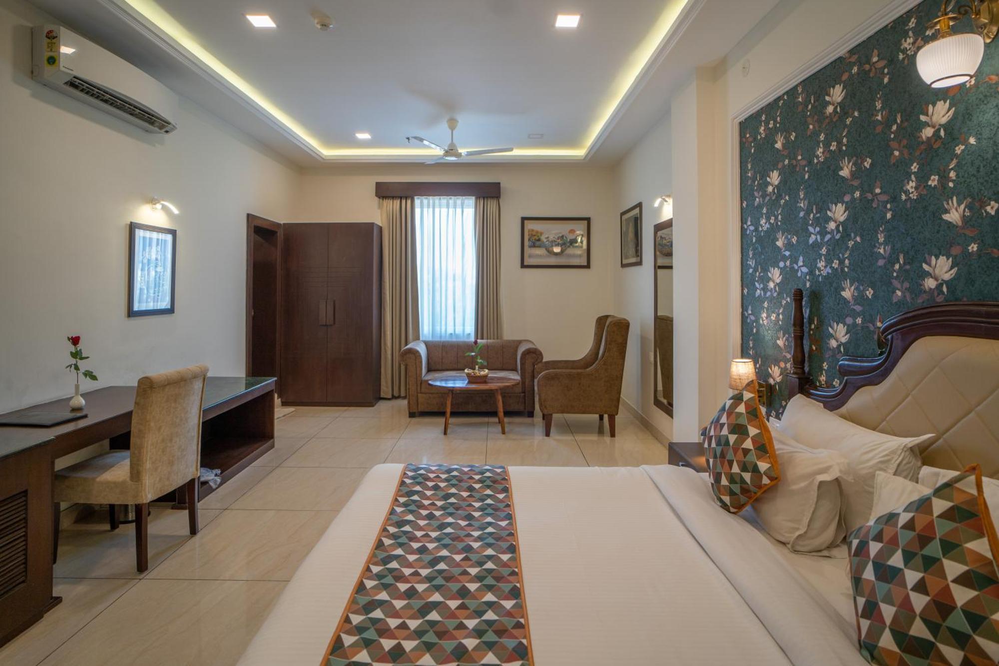 The Courtyard - Beyond Bar & Club Hotel Udaipur Exterior photo
